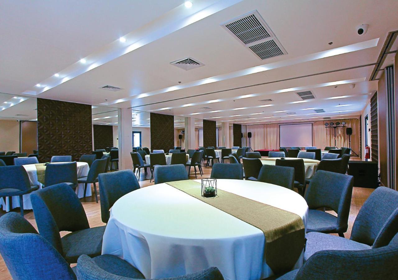 The Marison Hotel Legazpi Εξωτερικό φωτογραφία