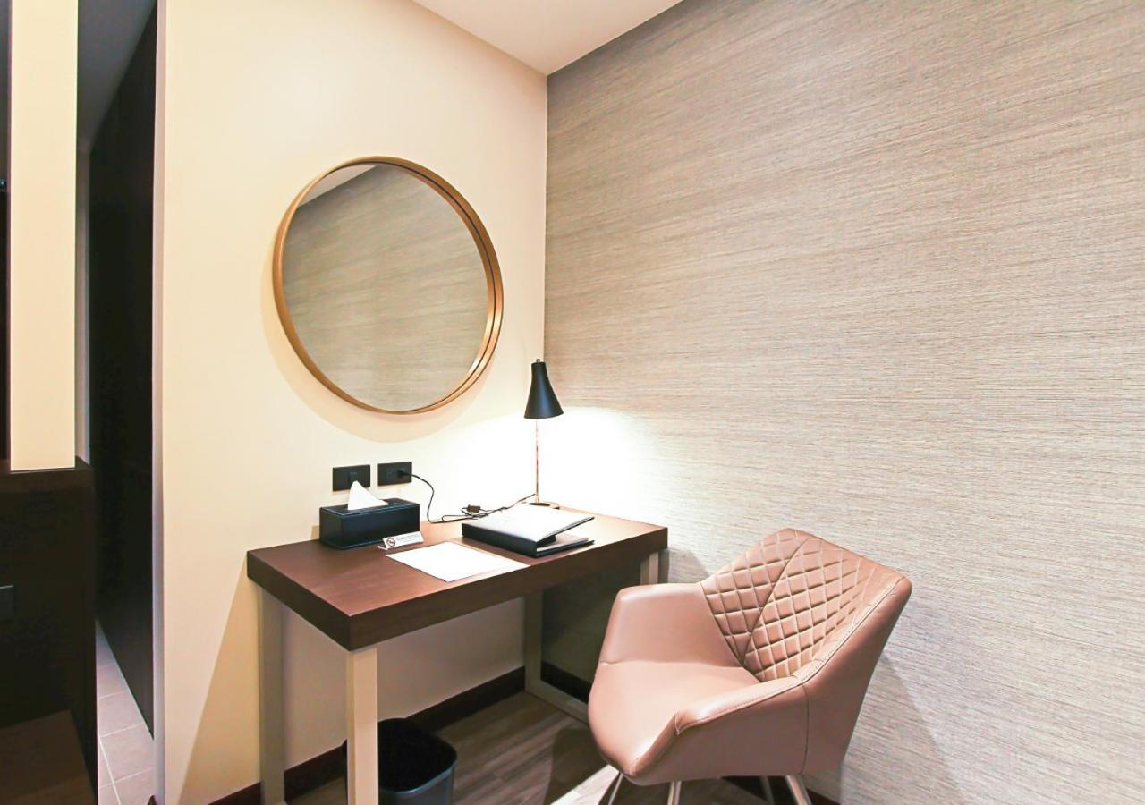 The Marison Hotel Legazpi Εξωτερικό φωτογραφία