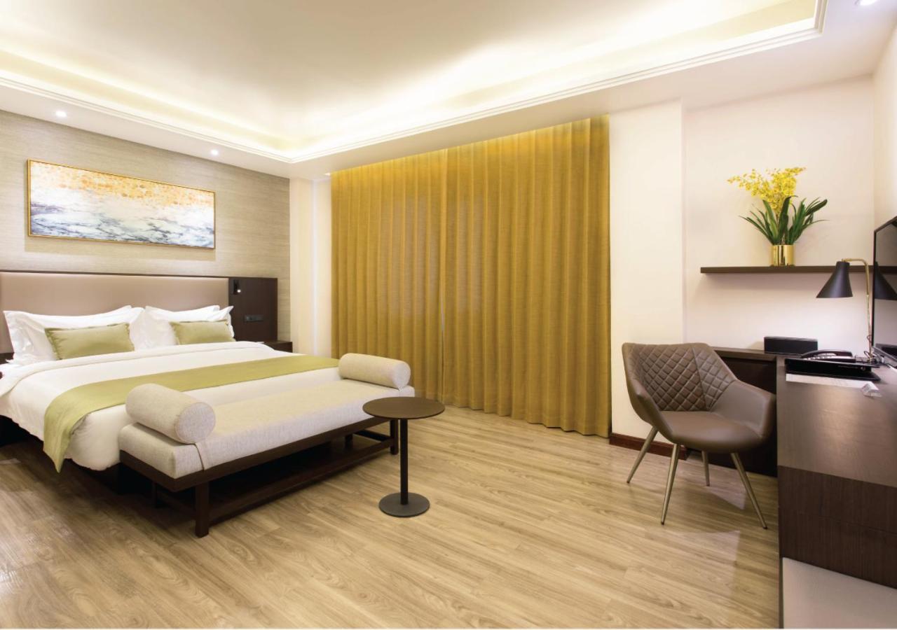 The Marison Hotel Legazpi Εξωτερικό φωτογραφία